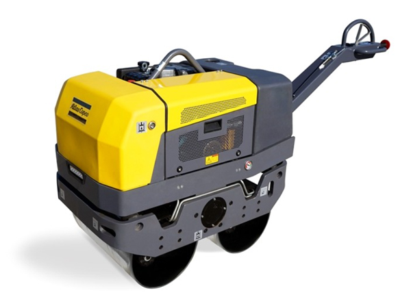 双钢轮振动压路机